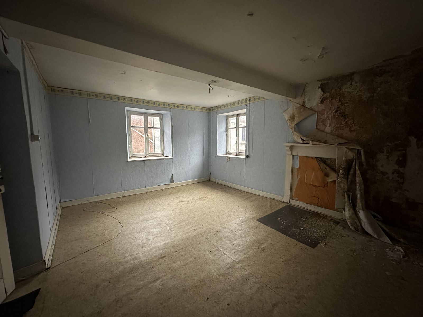 Chambre 1er étage — avant